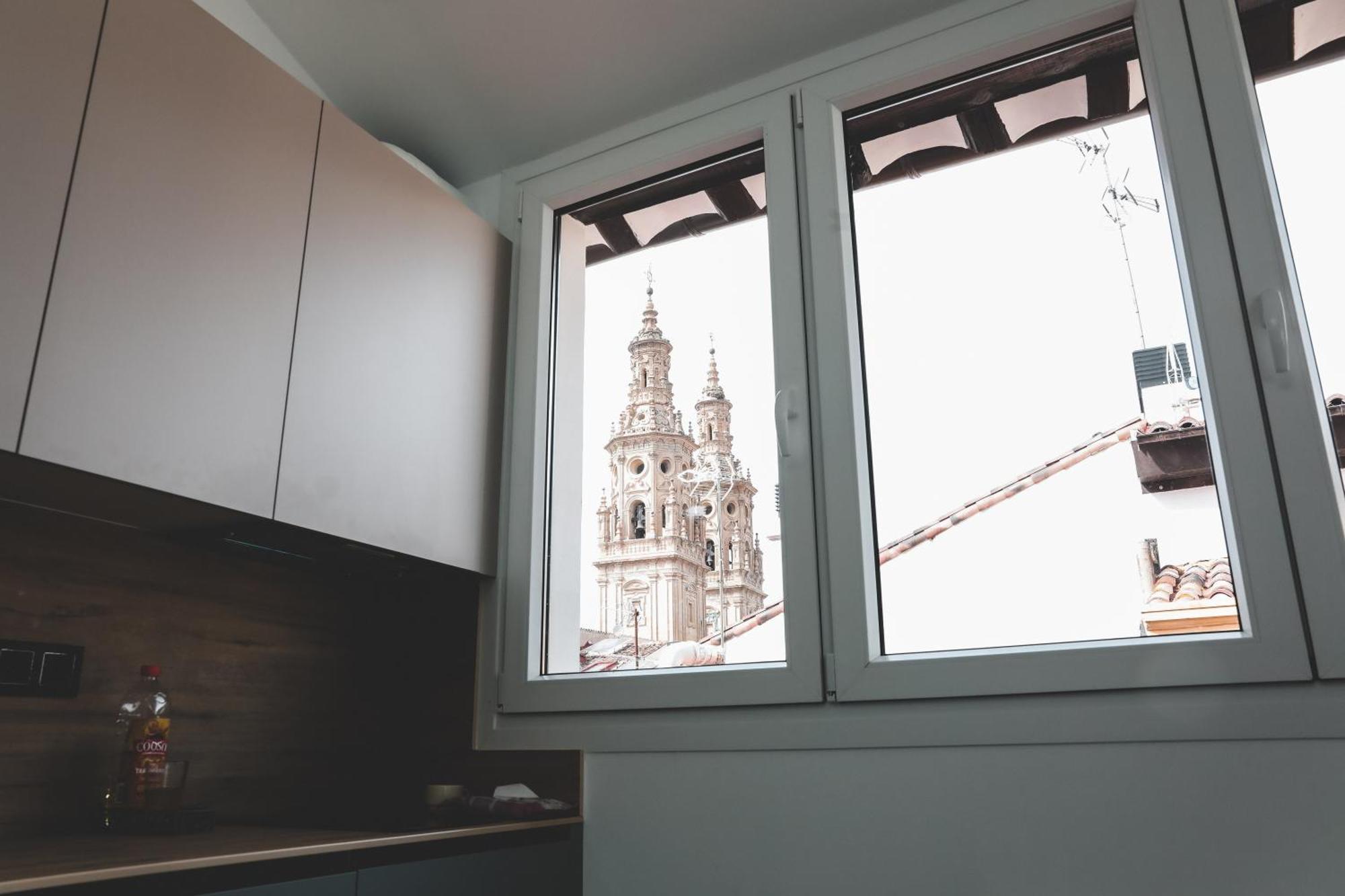 Casa San Juan - Habitaciones Privadas לוגרוניו מראה חיצוני תמונה